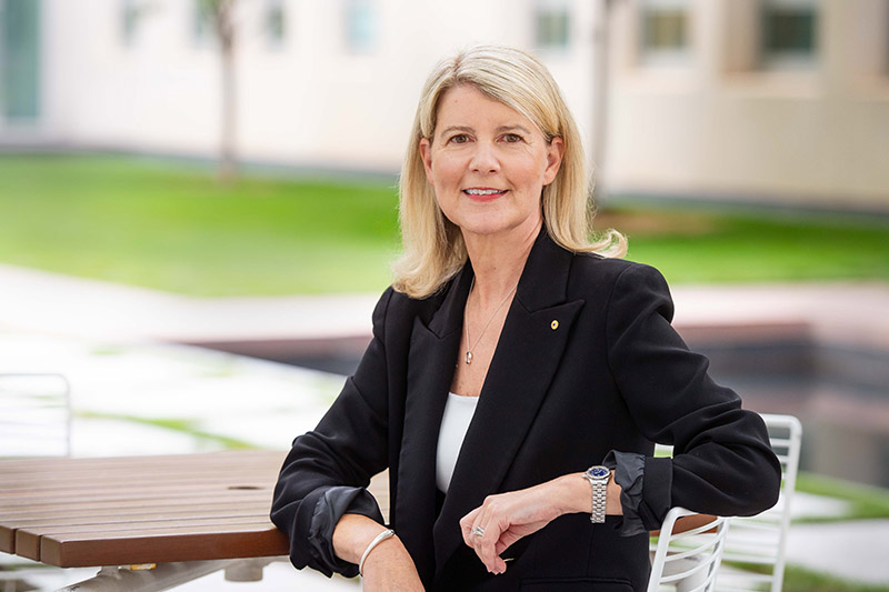 Natasha Stott Despoia Natasha Stott Despoia