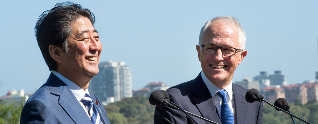 Photograph of the Japanese Prime Minister and the Australian Prime Minister