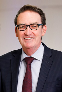 Dr Steven Kennedy