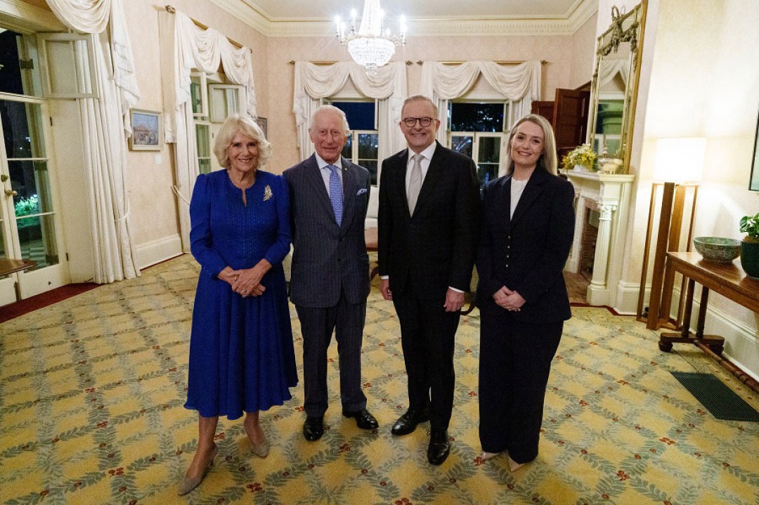 Their Majesties standing with Prime Minister Albanese and Ms Jodie Haydon.