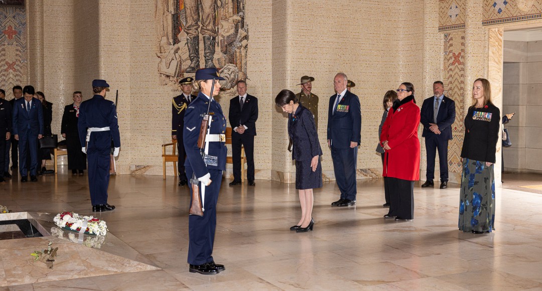 Prime Minister of Japan Sanae Takaichi bows during a commemorative ceremony at the Australian War Memorial.